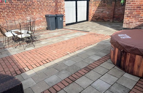 Doncaster Apartment | The Little Hexthorpe house