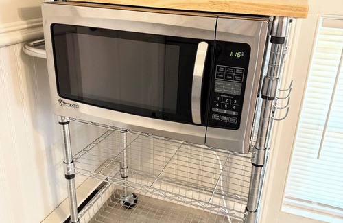 Honesdale Apartment | The Little Nest in Historic Honesdale, PA - 3.5 blocks from Hospital