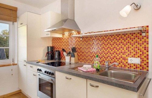 Lancken-Granitz Apartment | The little red one