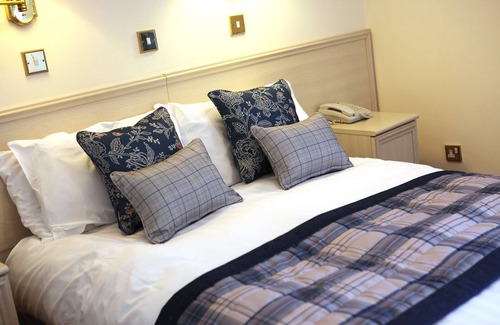 Torquay Hotel | The Livermead House