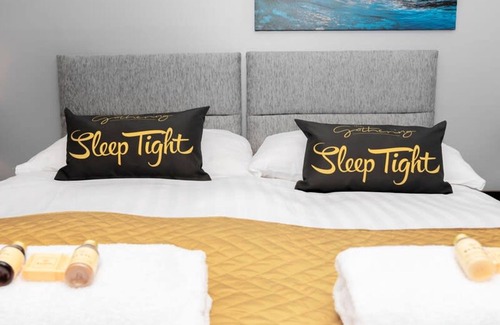 Wrexham Apartment | The Llangollen - Berwyn House Central Wrexham