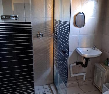 Greater Johannesburg Metropolitan Area Apartment | The Lobster Z&K