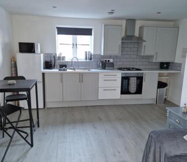 Gateshead Apartment | The Lodge, 9 Dene House