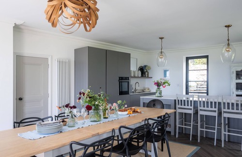 Strete House | The Lodge - a luxury waterside holiday home just moments from the beach