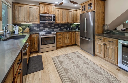 Avoca House | The Lodge at Big Valley Ranch