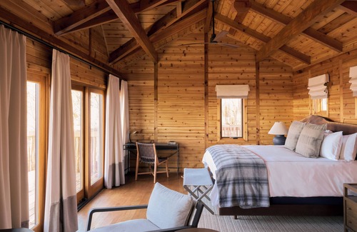 Vesta Cabin | The Lodge at Primland, Auberge Collection