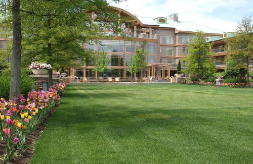Verona Hotel | The Lodge at Turning Stone Resort Casino