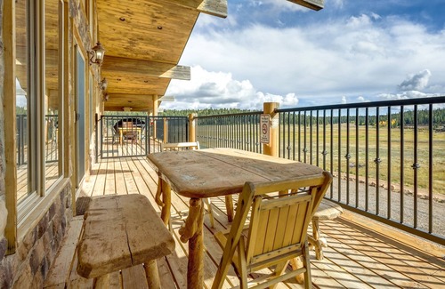 Meadow View Heights Apartment | The Lodge at Duck Creek: DEER TRACKS SUITE