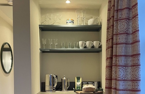 Galashiels Cabin | The Lodge at Yair