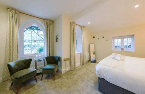 Blagdon Apartment | The Lodge Gatehouse at Coombe Lodge