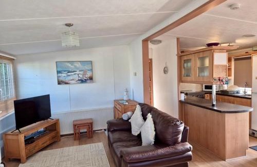 Dinas Cross House | The Lodge
