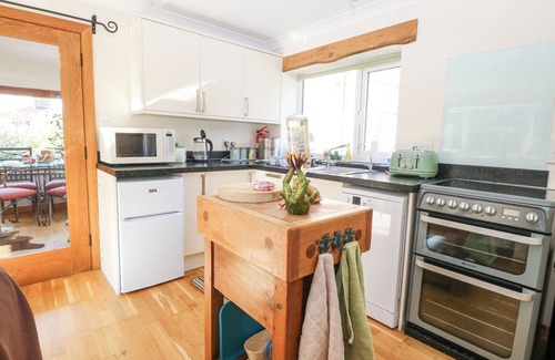 Tunstead Cottage | The Lodge