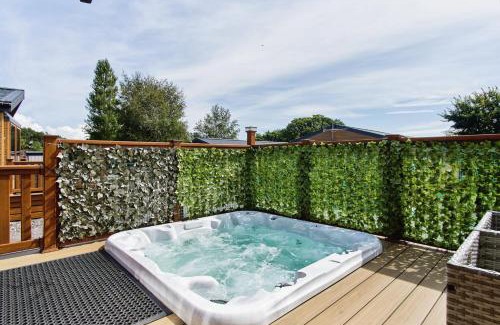 Ryde House | The Lodge