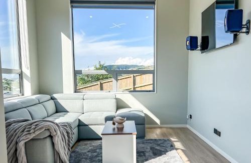 Tawa House | The Lodge @ Pembroke