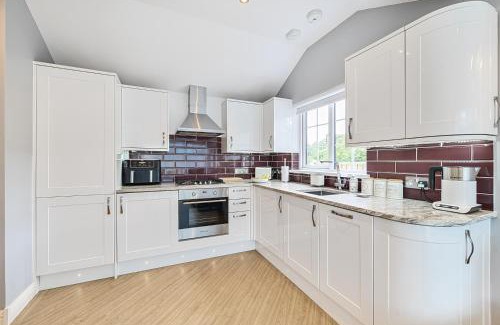 St Austell House | The Lodge, Polgooth