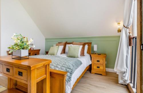 Pontesbury House | The Lodge Spa - Uk47837