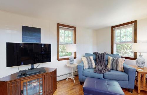 Provincetown Hotel | The Lodge