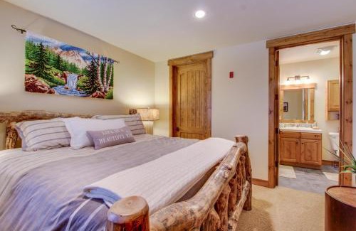 Mammoth Lakes Apartment | The Lodges 1145