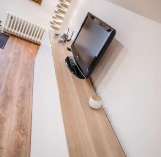 Kingsbridge House | The Loft Apartment @ Lower Coombe Royal