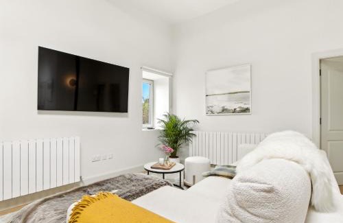 Clifden House | The Loft at the Warehouse