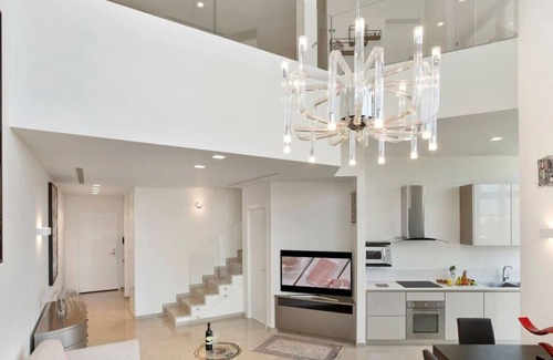 Tel Aviv City Center Apartment | The Loft by HolyGuest