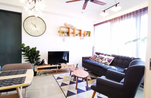 Downtown George Town Condo | The Loft Island Lodge@City Center~ family~复式风格海景公寓