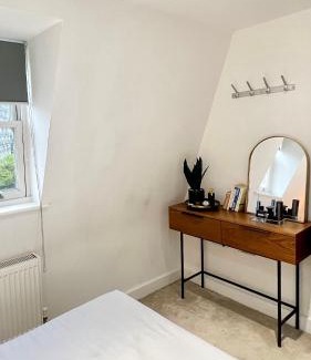 Queen's Park Apartment | The Loft Queens Park