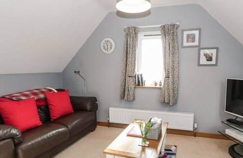 Aston Rogers Apartment | THE LOFT, with a garden in Minsterley