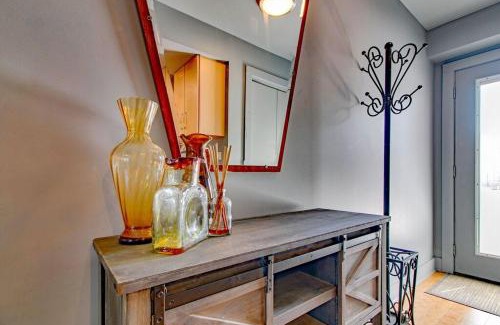 Clarksville Apartment | The Lofts of Downtown (540 N 2nd St, #104)