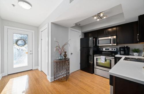 Clarksville Apartment | The Lofts of Downtown - 540 N 2nd St - Unit 203 - Charming 2-Bedroom in the Heart of Clarksville TN