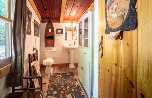 Clarkesville Cabin | The Log Cabin