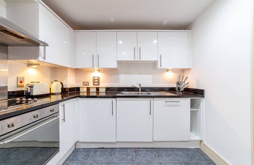 Bermondsey Apartment | The London Bridge Collection
