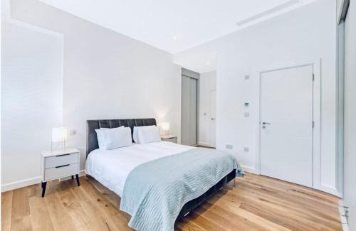 Tower Hamlets House | The London Opulence