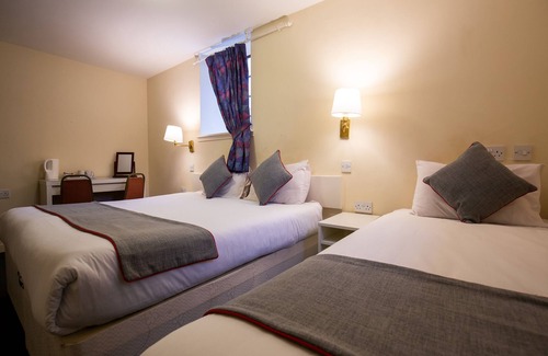 Longforgan Hotel | The Longforgan Coaching Inn
