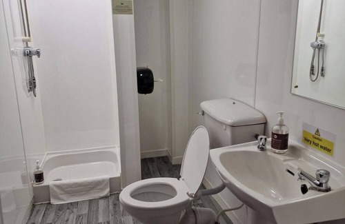 Hebburn Hotel | The Longship