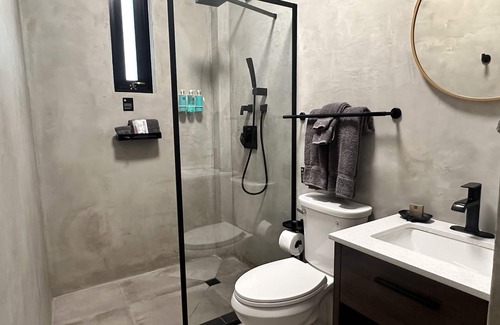 San Mateo Hotel | The Looking Glass Hotel