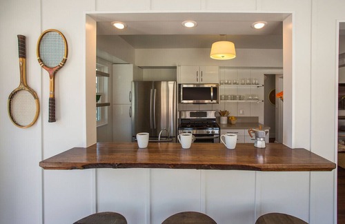West Beach House | The Lookout at West Beach - Summertime in the Heart of West Beach