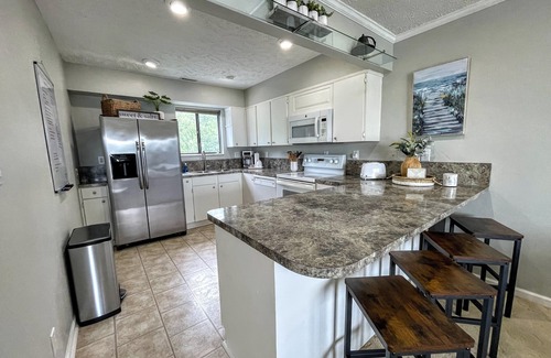 Fairfield Harbour Condo | The Lookout by Salty Sweet Retreats