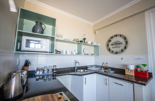 West Bank House | The Lookout Guest House