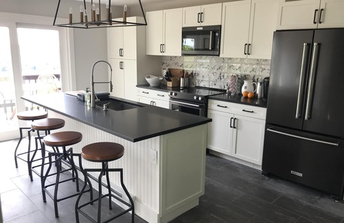 New Fairfield House | The Lookout on Candlewood Lake