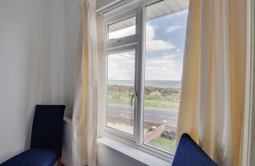 Wyke Regis Cottage | The Lookout -the House With A View