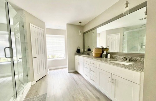 Milwood House | The Lovely. Perfect Home for ATX Familia Getaways