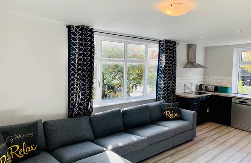 Trafford Apartment | The Lower Gathering - Sleeps Up To 13