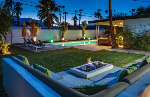 Sunmor House | The Lucky Palm Permit# 1087