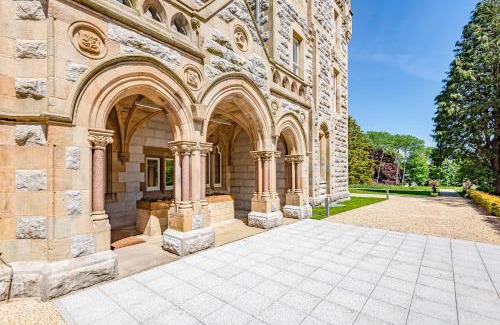 Newland Near Ulverston Apartment | The Lucy Suite Stone Cross Mansion