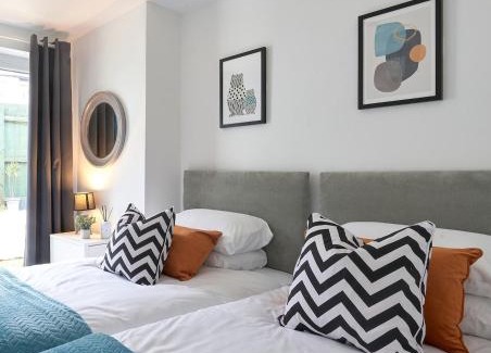 Cathays Apartment | The Lush Apartment Cardiff Central 2 Bedrooms