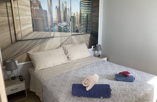 Adrano Bed & Breakfast | The Lux