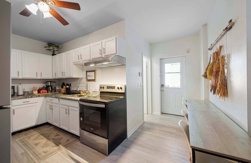 Short North Apartment | The Luxe Pearl Residences 870.5