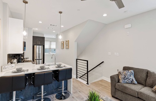 Fort Worth House | The Luxury Escape Historic District Close 2 AllnInternal:1120 Galveston -Unit5