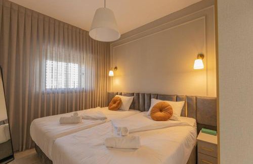 Mea She'arim Apartment | The Luxury Life Studio Apartment